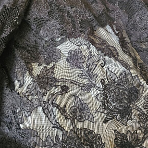 Elie Tahari Embroidered Black Dress (Size M) - Picture 10 of 10